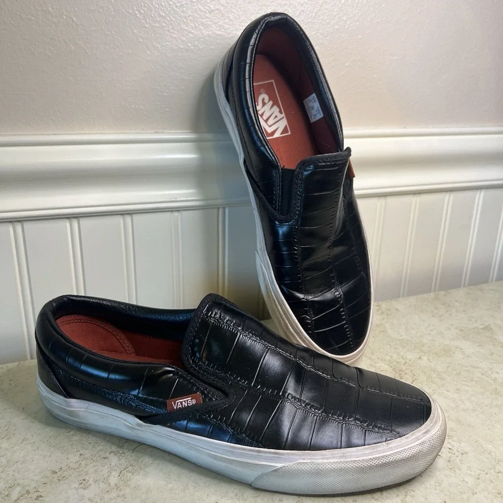 Vans Classic Slip-On Black Croc Leather‎ Sneakers - Men's 8 / Women's 9.5